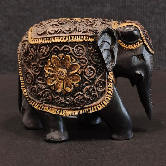 Elephant showpieces