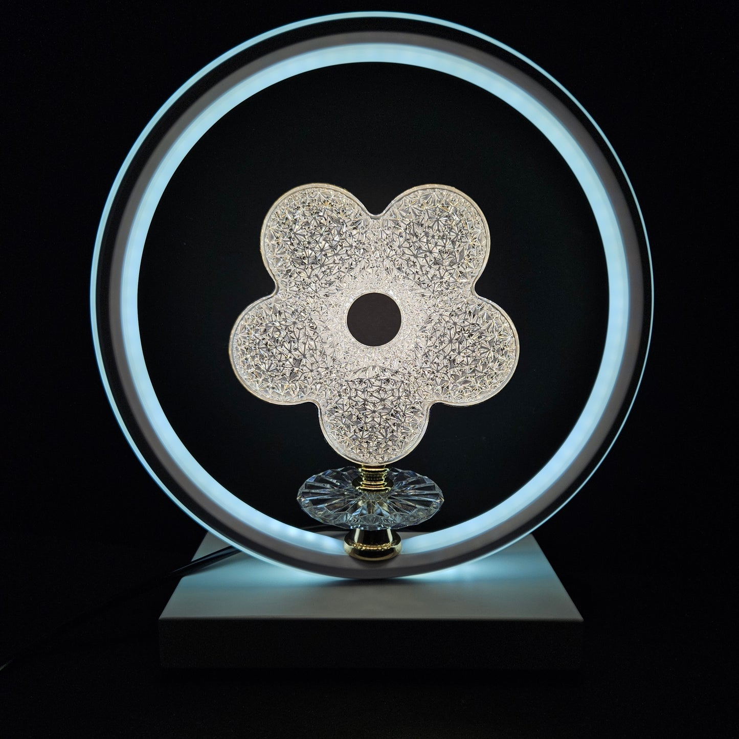 Classy elegant Attractive Modern Design Table Lamp With Aura Ring Shape Light With Flower Table Lamp