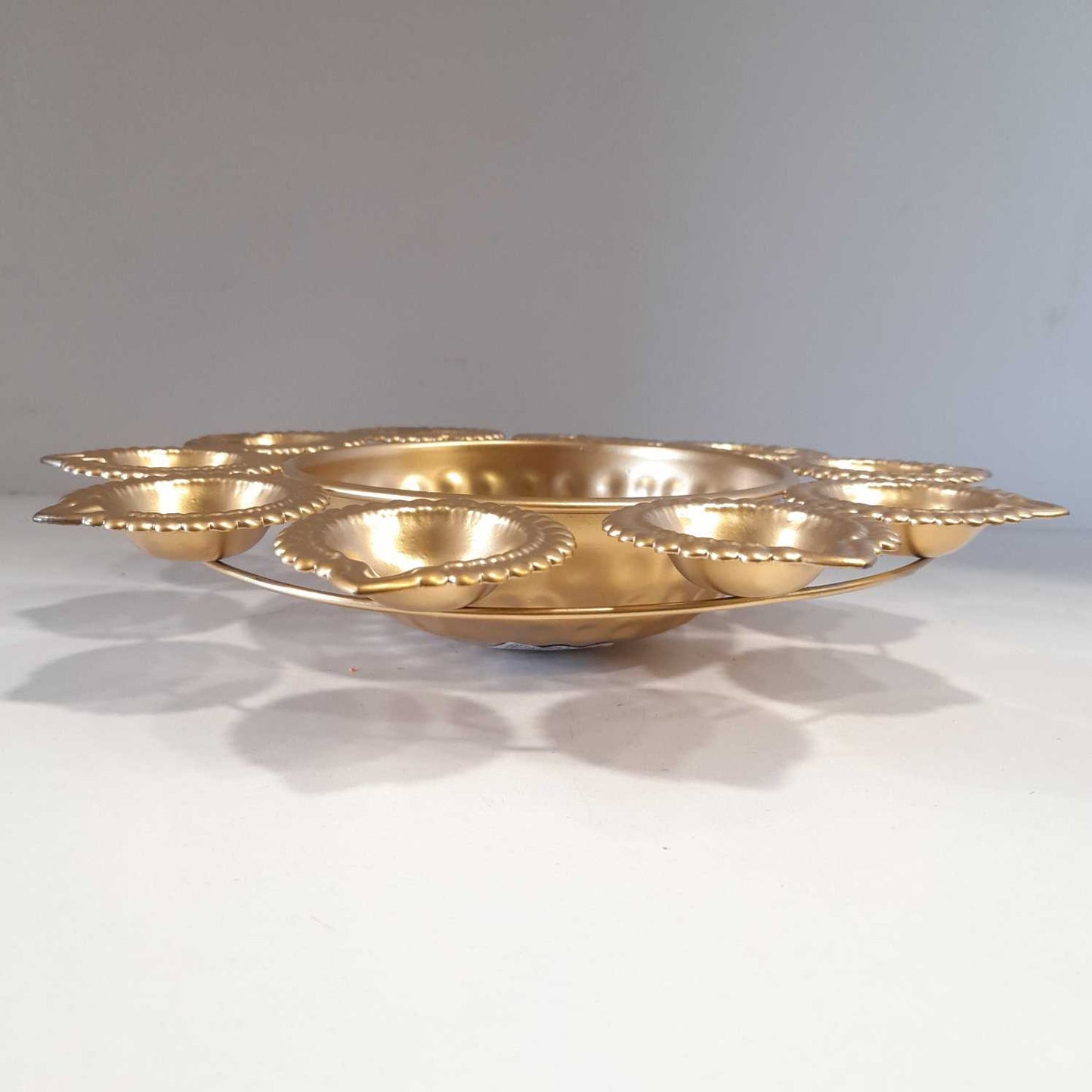 Diya Flower shape Decorative Urli Bowl for Home Handcrafted Bowl for Floating Flowers and Tea Light Candles for diwali