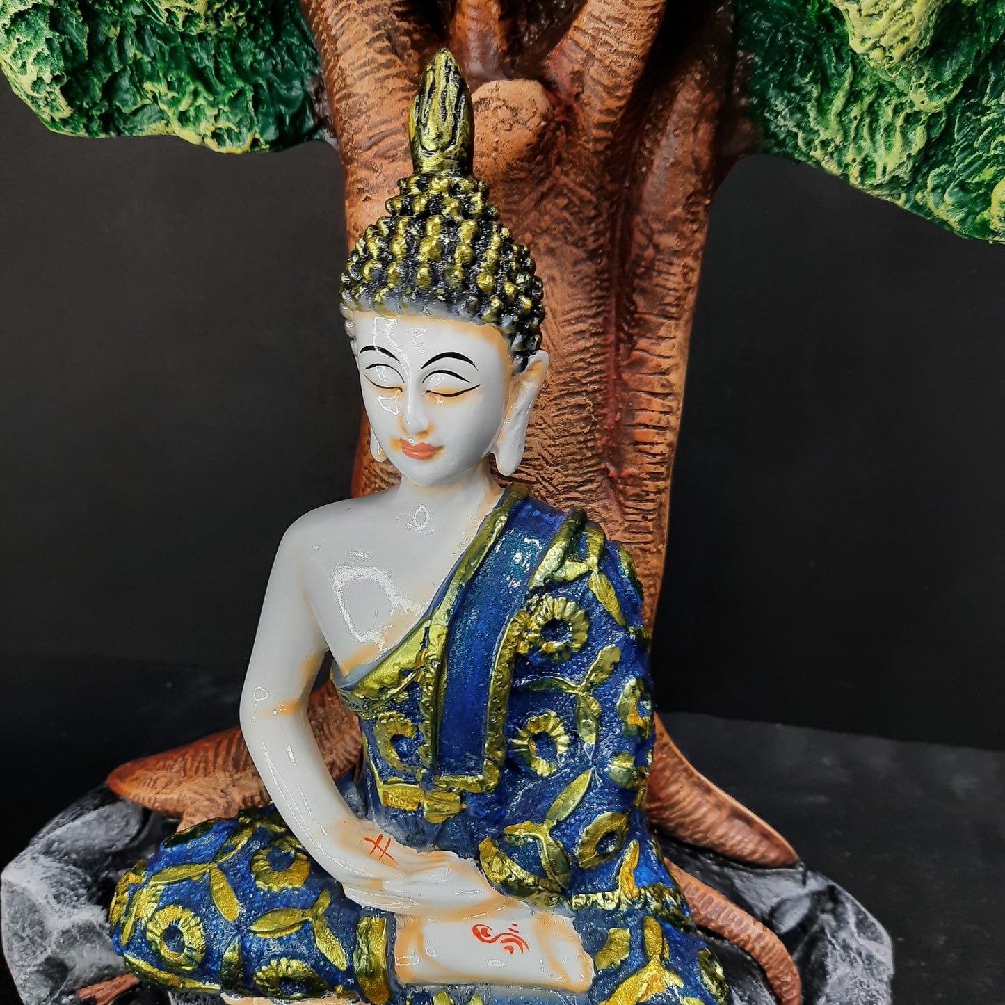 TREE BUDDHA idol