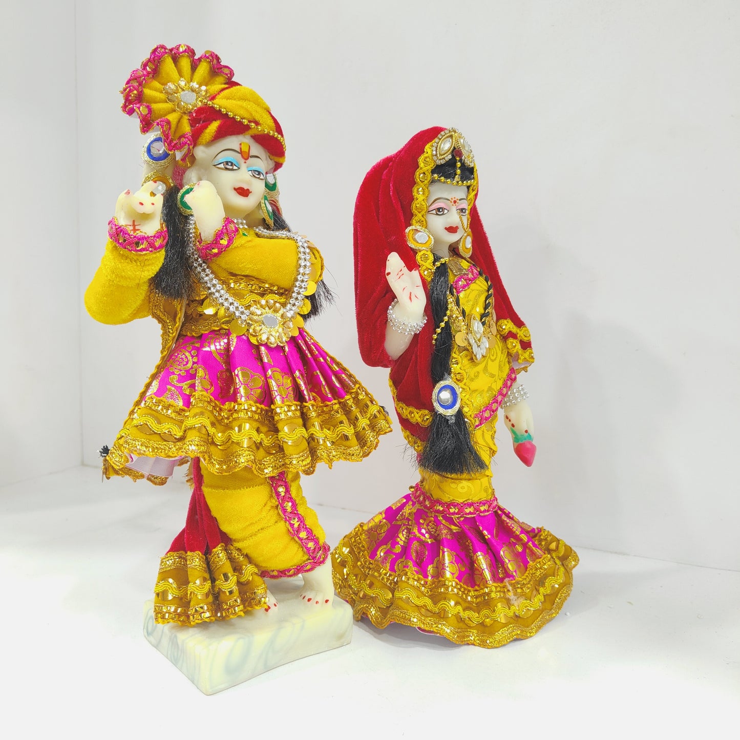 Beautiful Lord Radha Krishna Statue