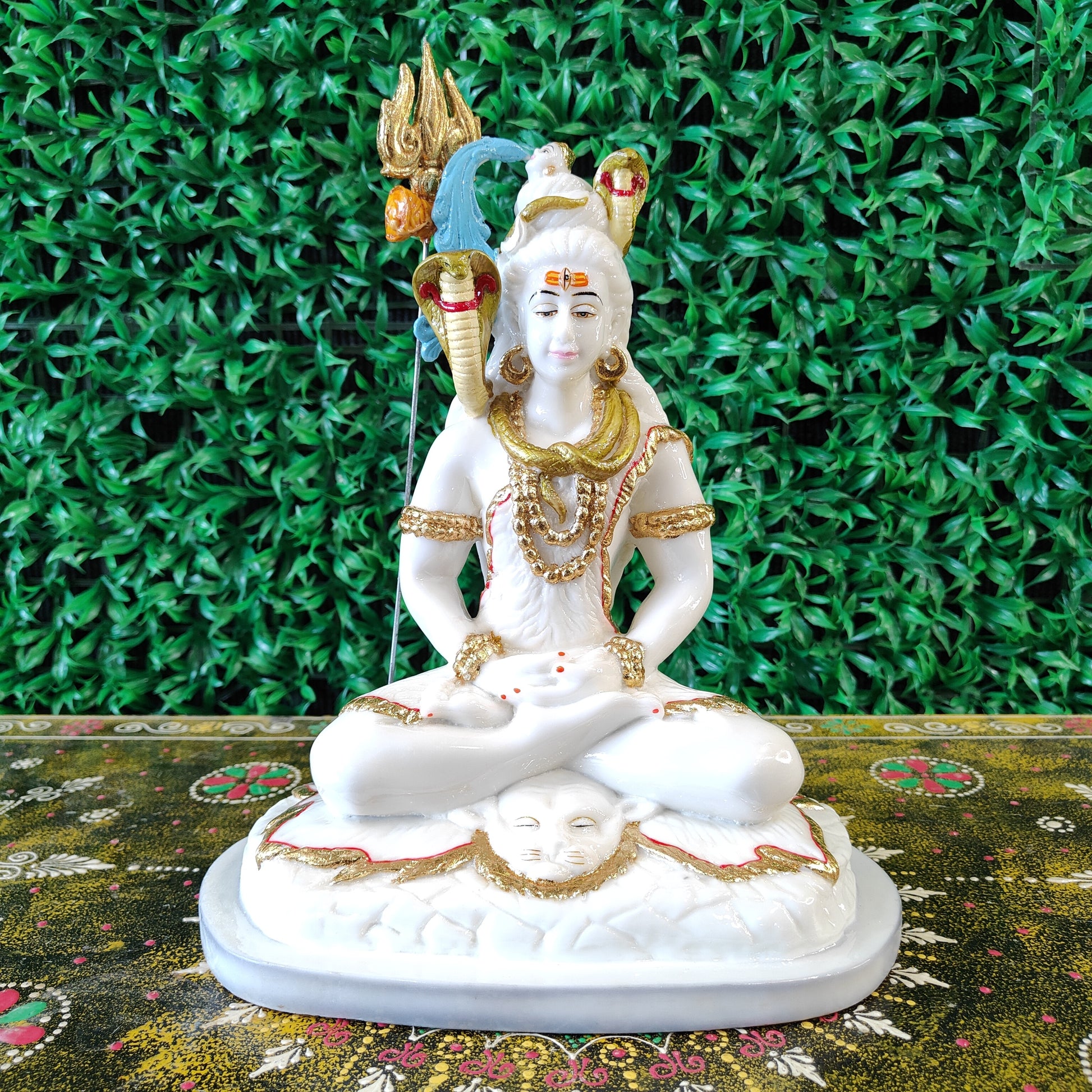 White meditating shiva Idol