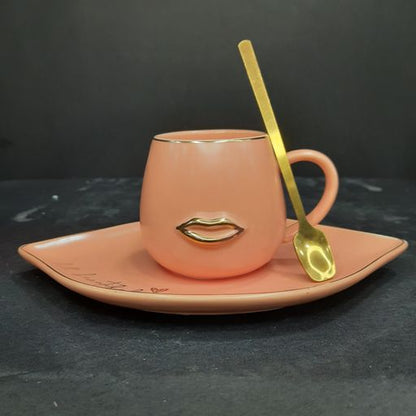 Lip mug ceramic