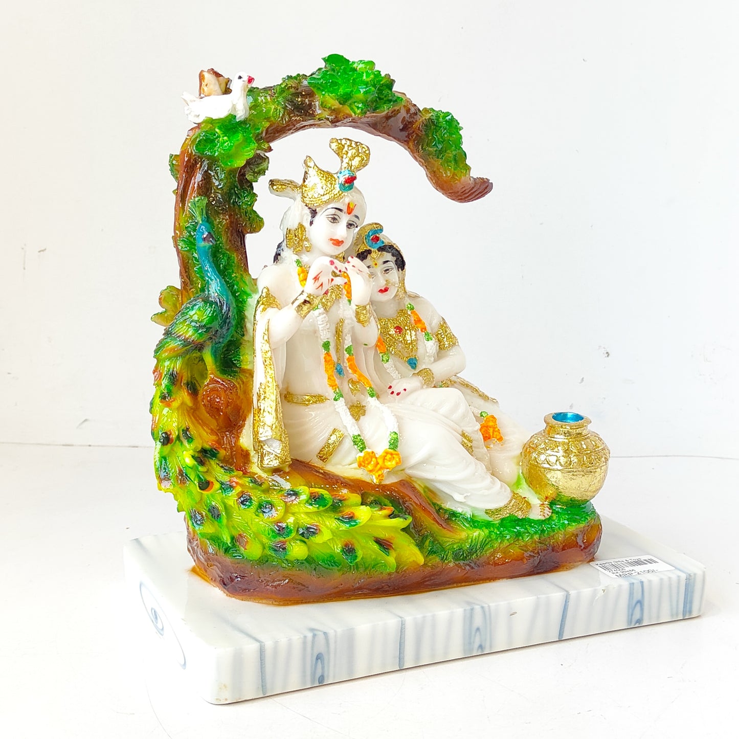 Radha Krishna Statue