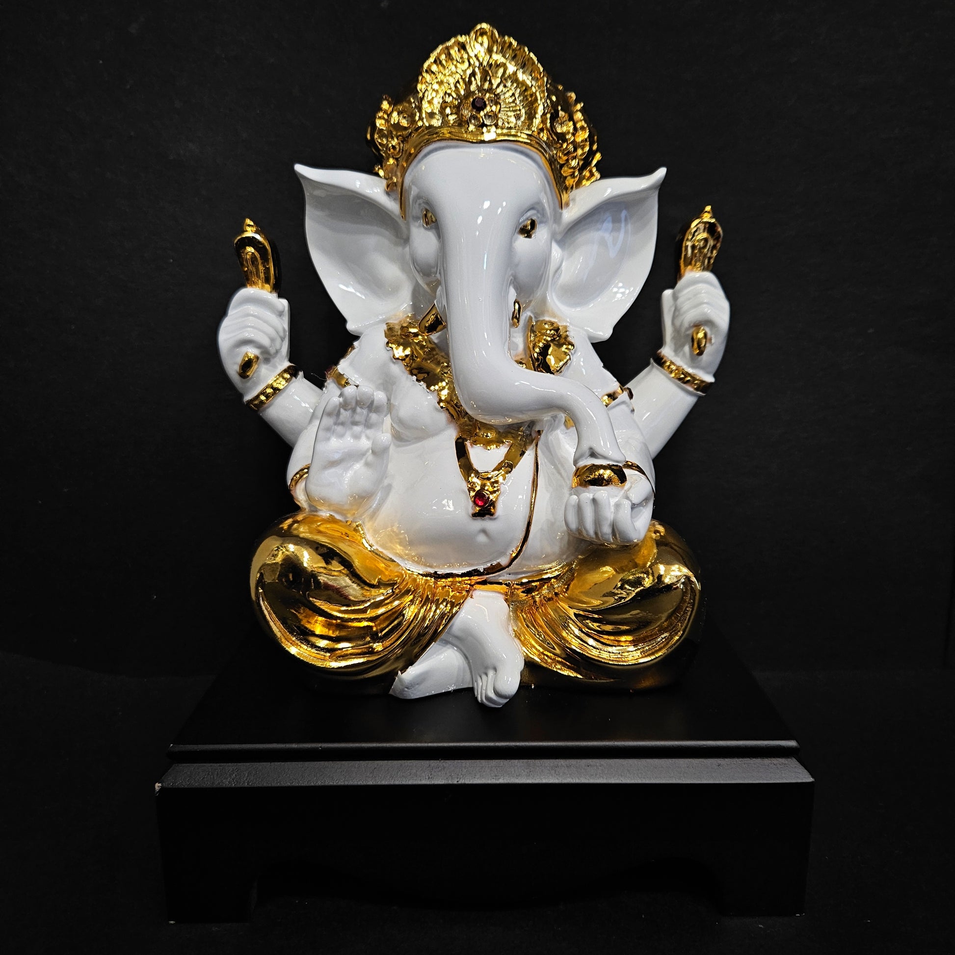 Gold Plated Ganesh Ji Murti Ganesh Ganpati Ji Maharaj Murti Statue Idol for Home Decoration Showpiece Pooja Room Gifted Piece Office Decor