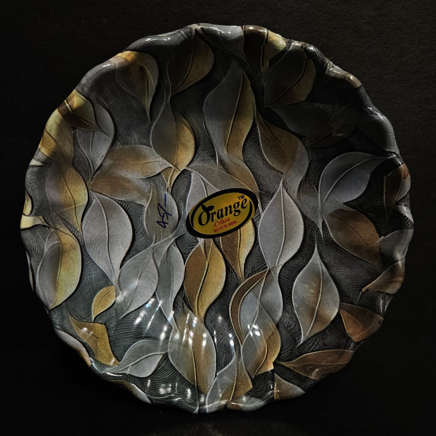 Melamine Plate for Snack Dinner Serving Plate For Everyday Use Break-Resistant and Lightweight Hammered Finish Plater