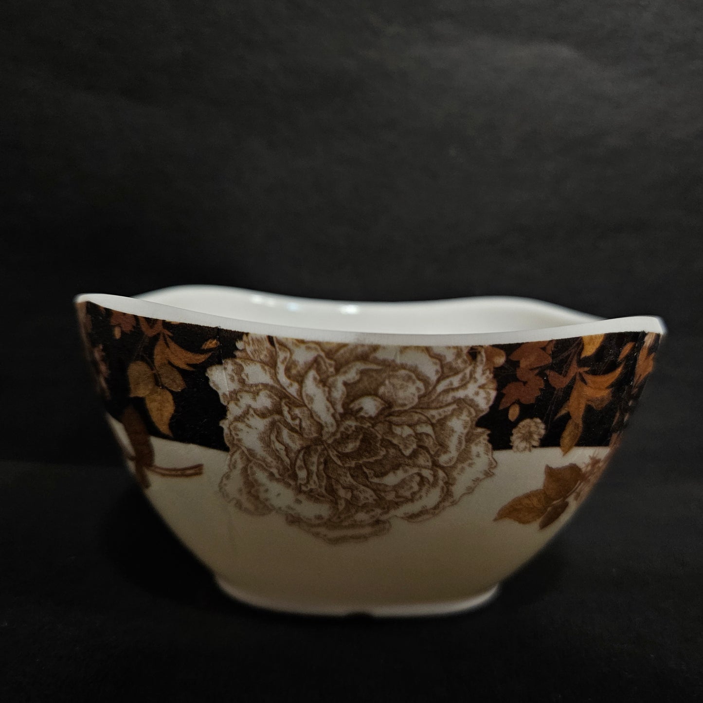 Melamine serving Designer Bowl soup bowl to level up your dining table,perfect for daily use