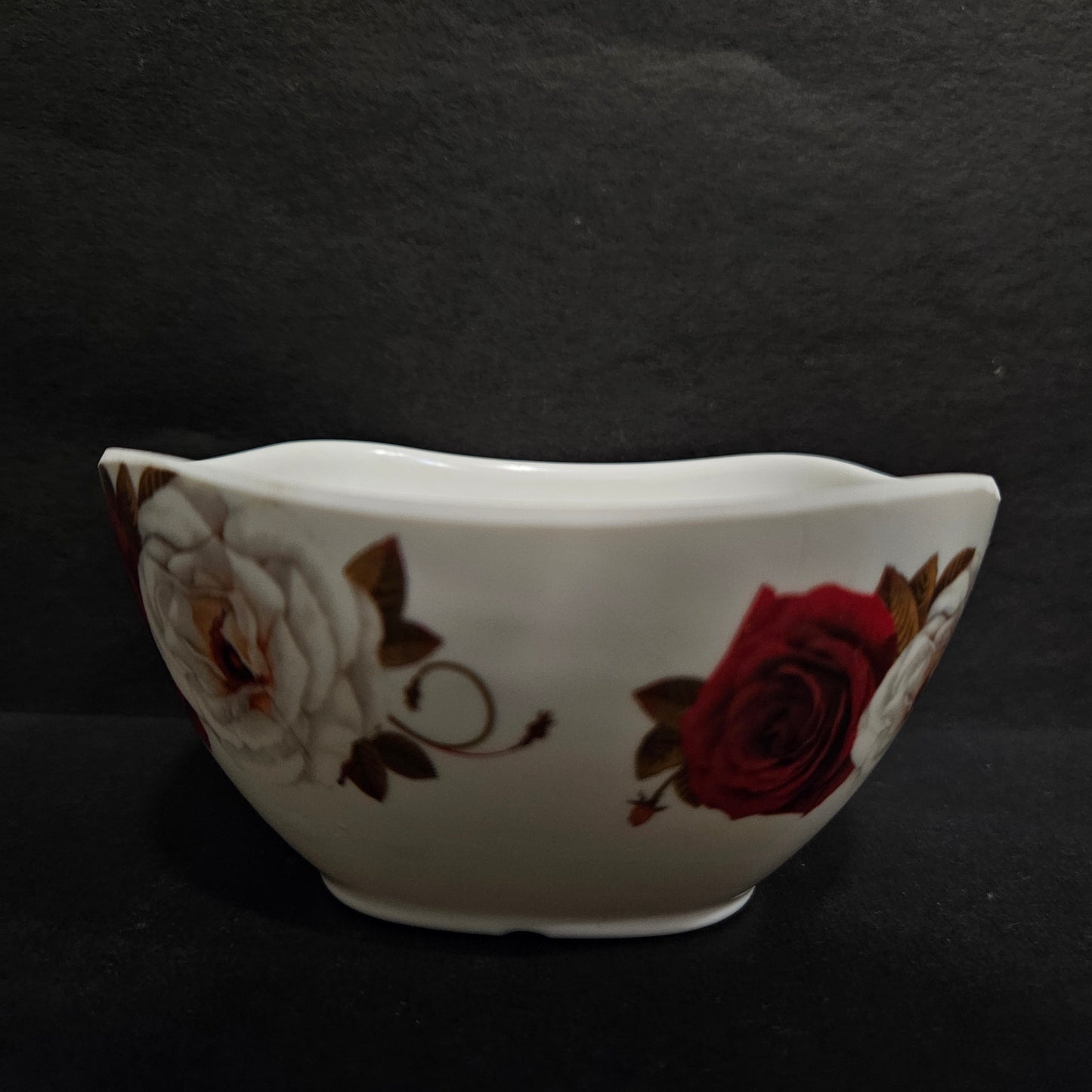 Melamine serving Designer Bowl soup bowl to level up your dining table,perfect for daily use