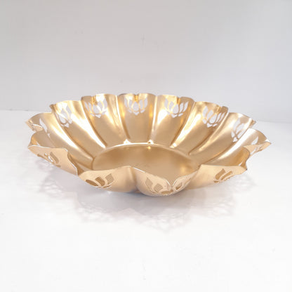 Decorative Vivid Lotus Urli Bowl for Diwali