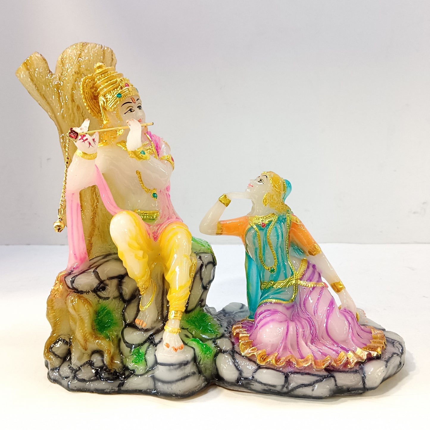 Tree Radha Krishna idol