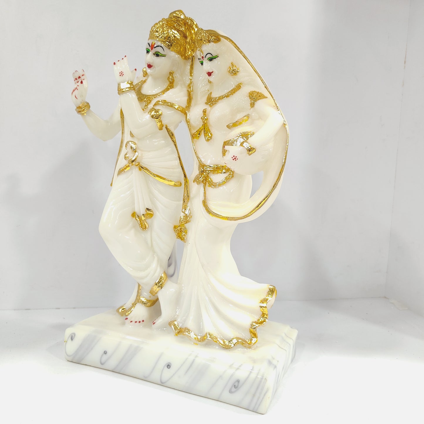 Radha Krishna Statue