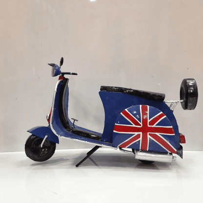 IR105 I. SCOOTER ENGLAND PAINTED