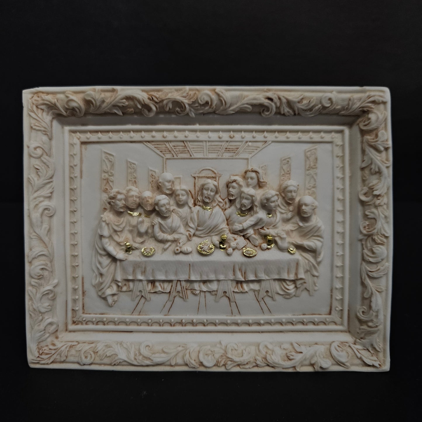 The Last Supper Jesus and His Apostles Italian Catholic 3D Statue Sculpture frame