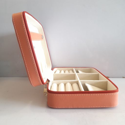 Jewellery Box for Women Girls and Brides/ Jewelery Organizer and Storage for Earings, Noserings, Bracelets, Lockets, Rings