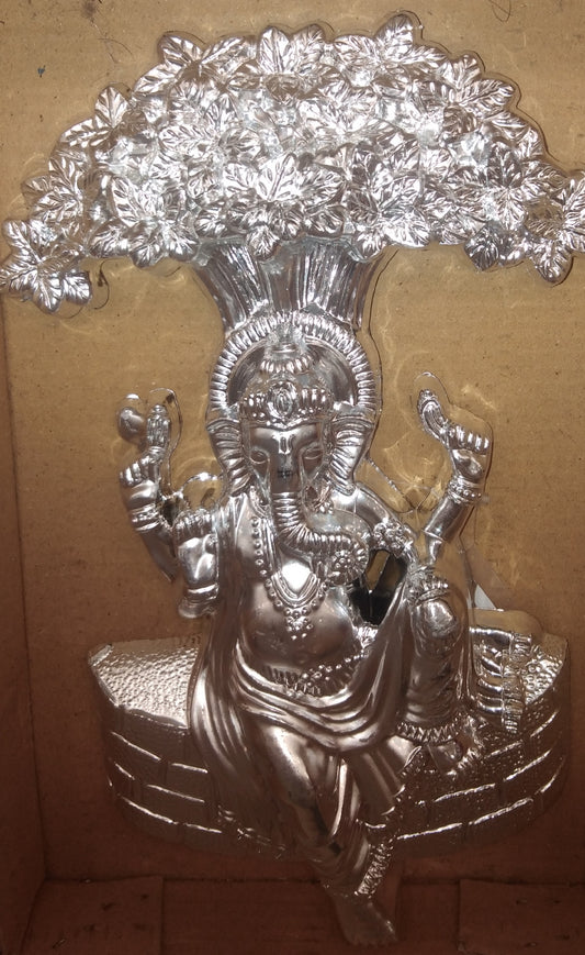 silver ganesh idol