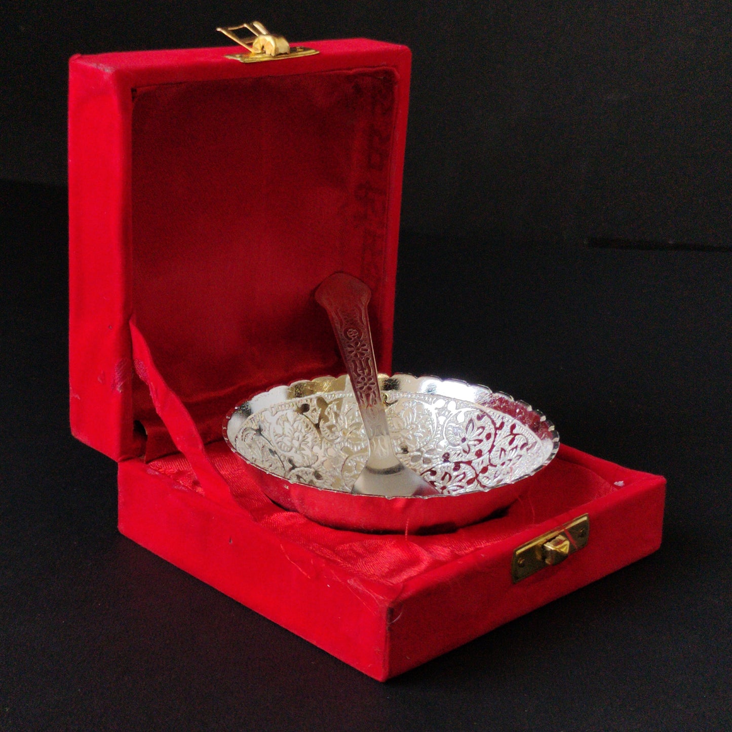 Silver Plated Serving Bowl with Velvet Box for return gift