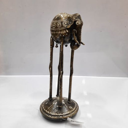 Metal elephant