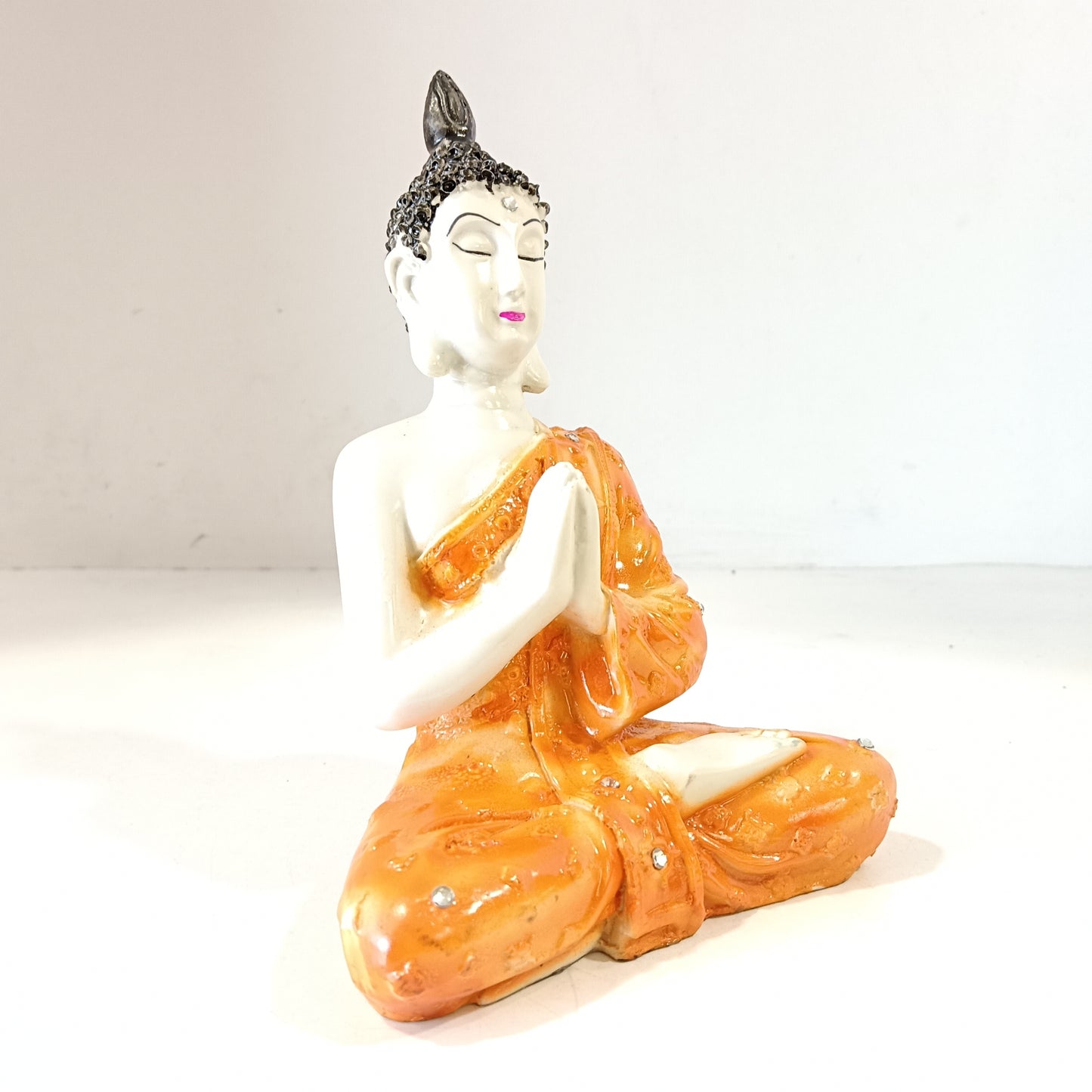 Buddha idol