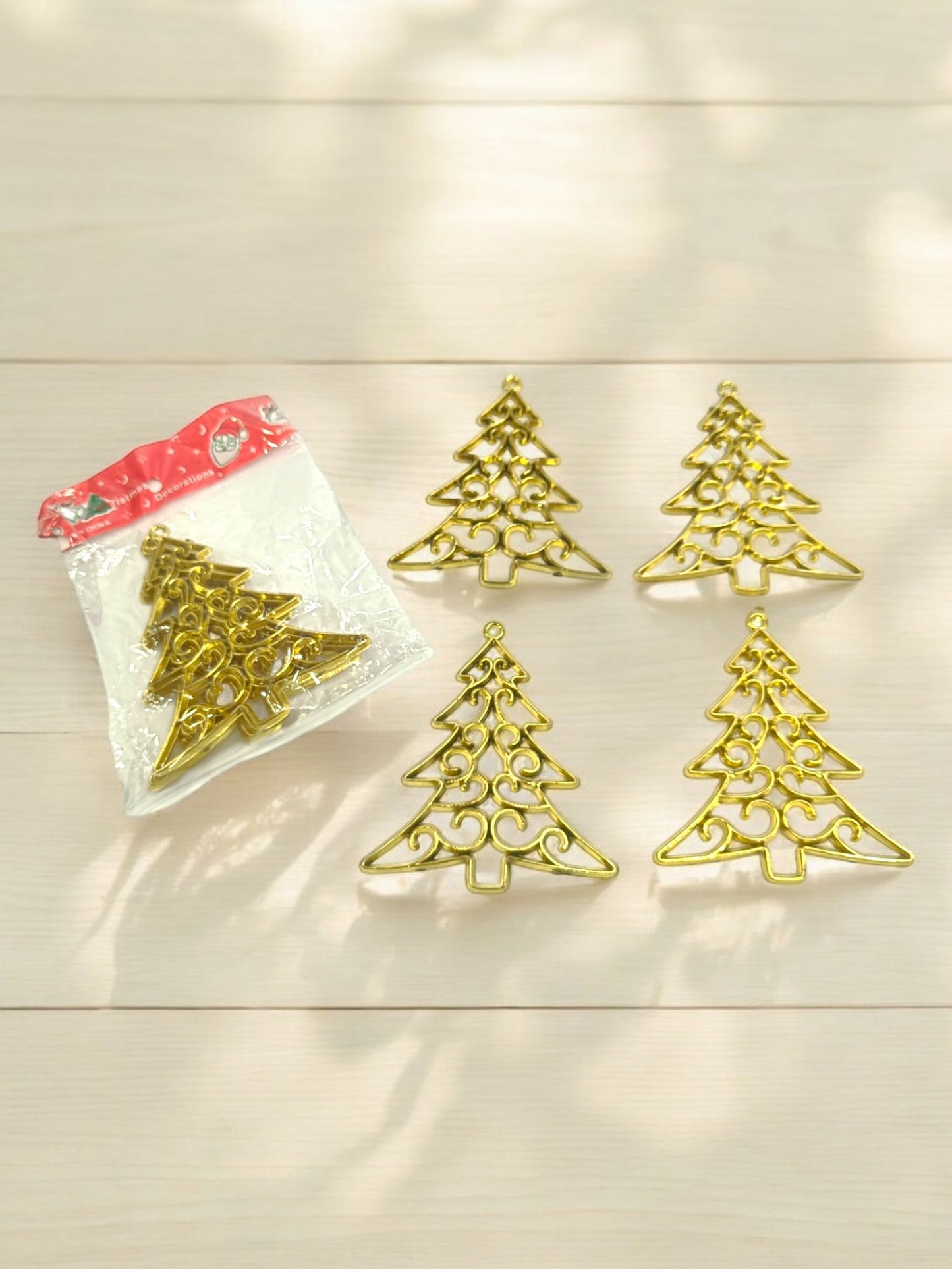 Gold coloured Decoration bells of 12 piece set