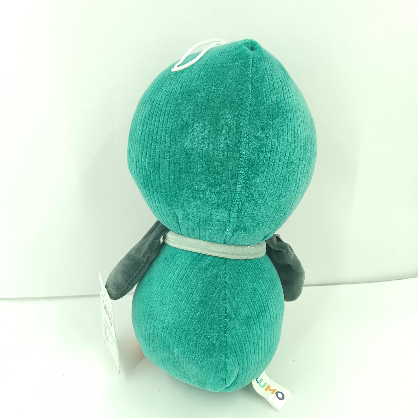 Cute littel penguin soft toy