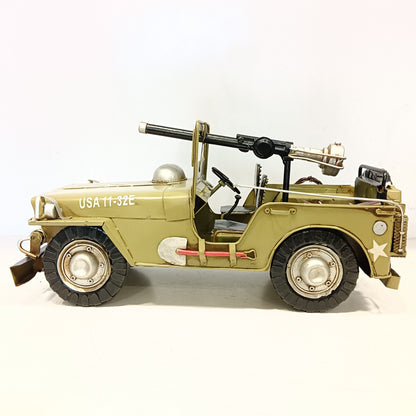 Vintage army jeep model metal craft showpiece