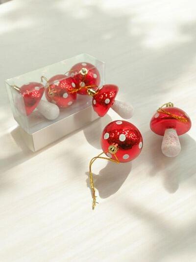 Mushroom Ball Decor Set