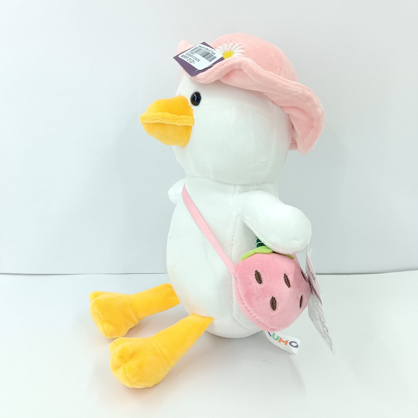 Traveler duck soft toy