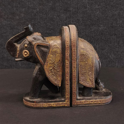 WOODEN ELEPHANT SHOW PIECE