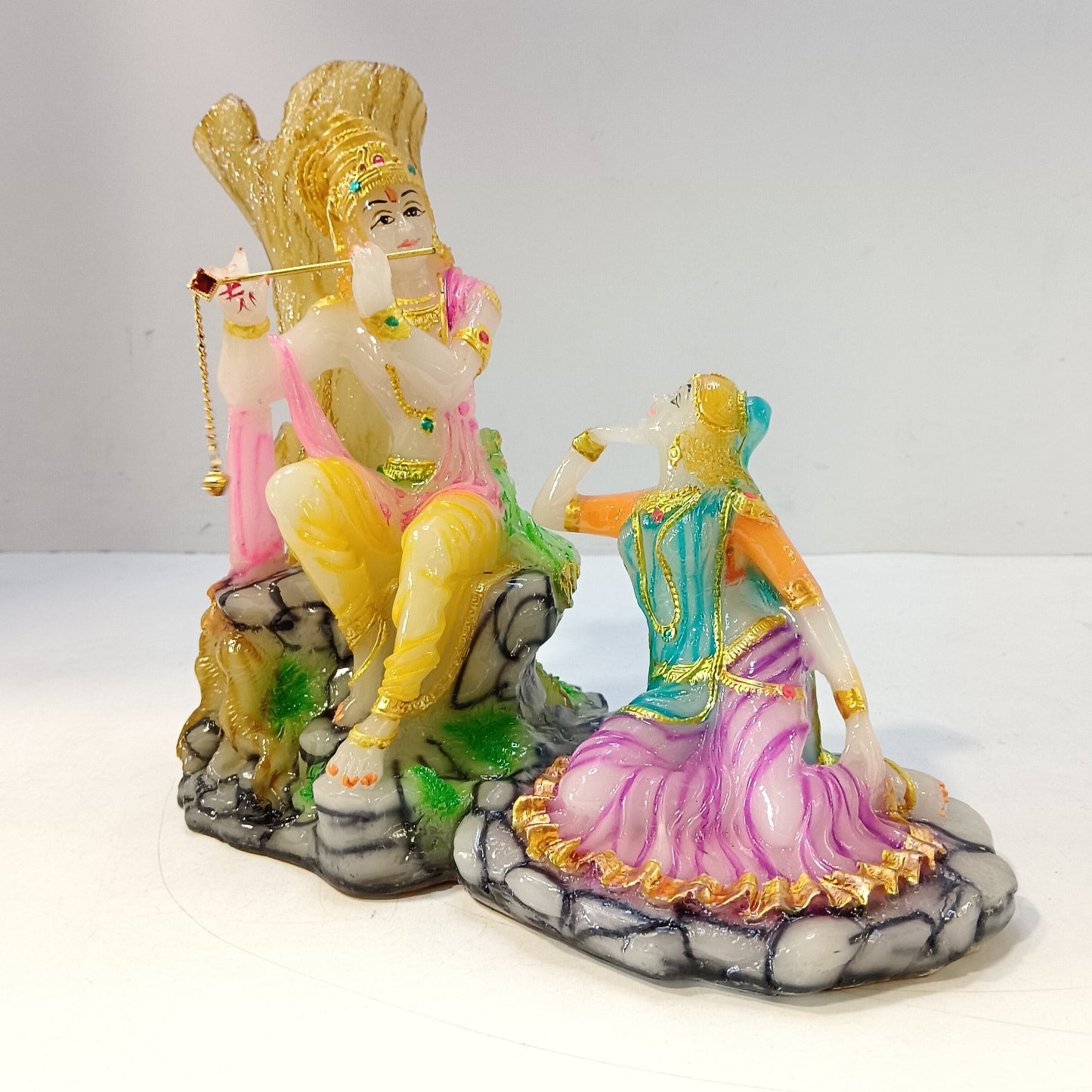 Tree Radha Krishna idol