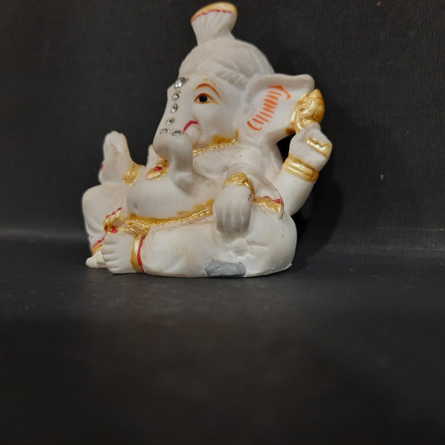 Ganesh showpiece