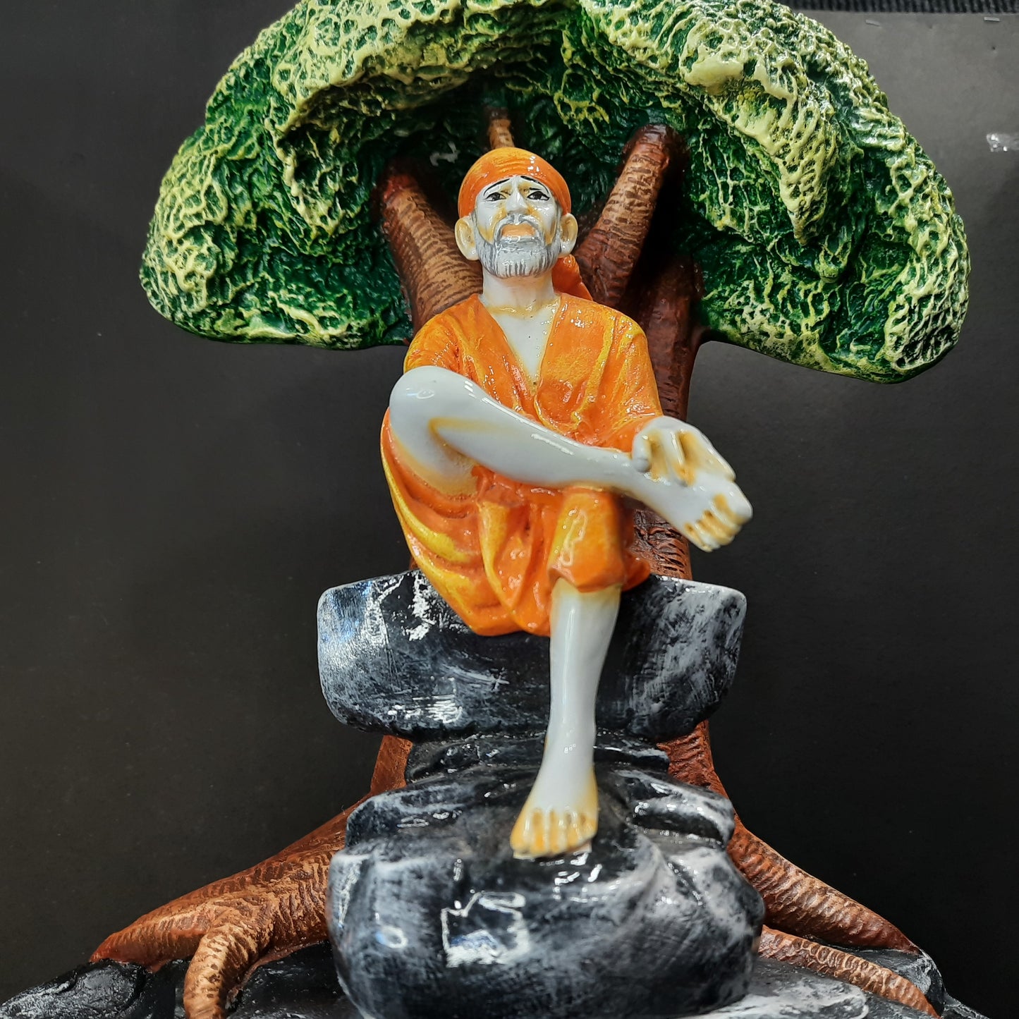 TREE SAI baba show piece