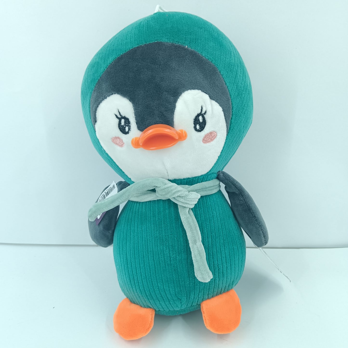 Cute littel penguin soft toy