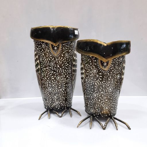 IRON OWL PLANTER SET OF 2 FINE EMBOSSED