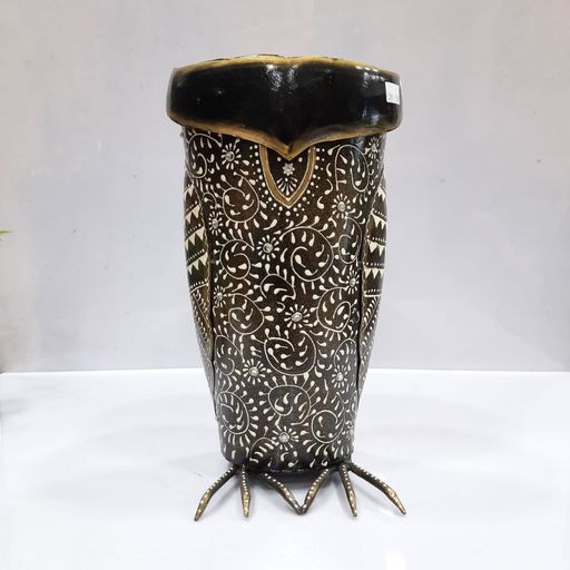 IRON OWL PLANTER SET OF 2 FINE EMBOSSED