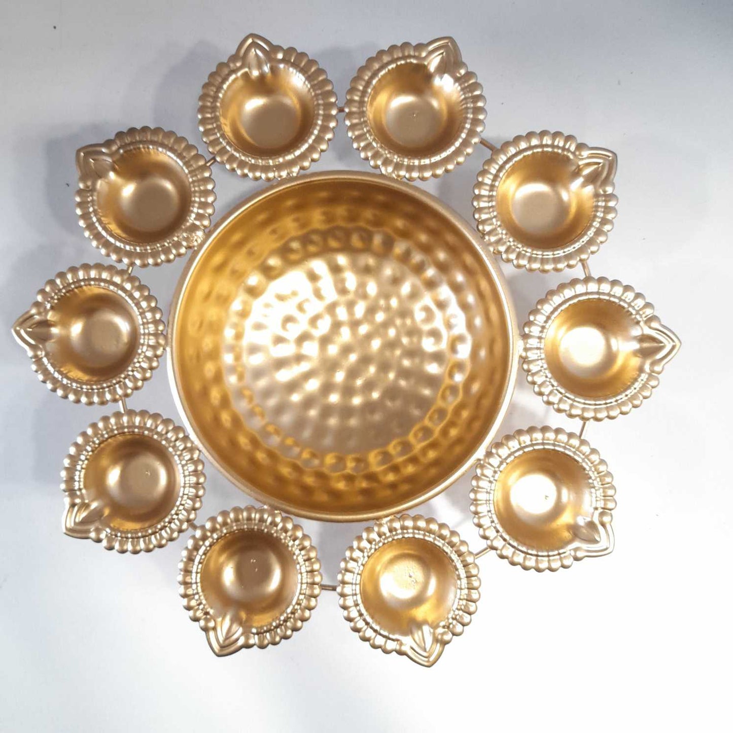 Diya Flower shape Decorative Urli Bowl for Home Handcrafted Bowl for Floating Flowers and Tea Light Candles for diwali