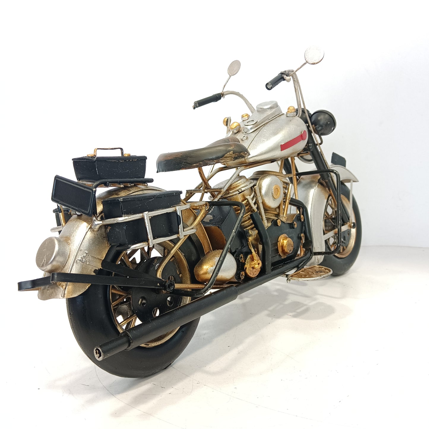 Vintage bike model metal craft showpiece