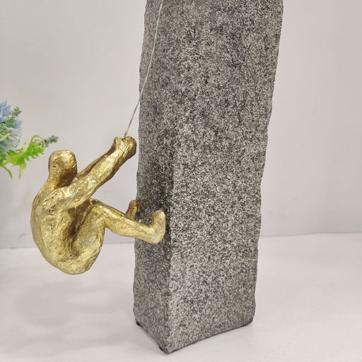 Climbing captured Sculpture for home decoration