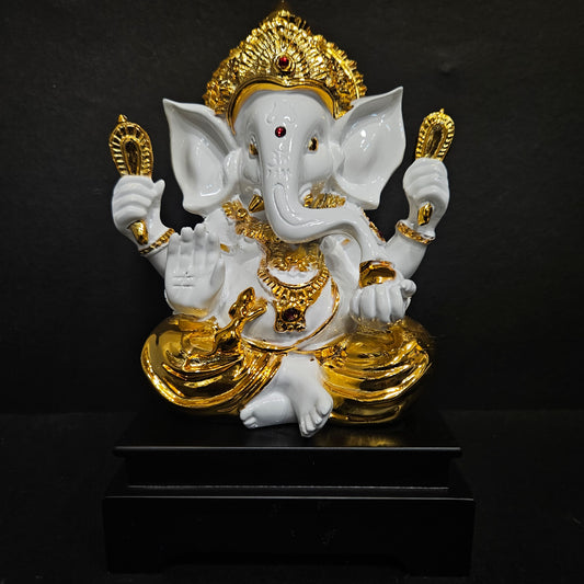 Gold Ganesha with Enamel Color Ganesh Idol for Car Dashboard Ganesha Murti Ganpati Idol for Home Decor Puja Lord Ganesh Statue Gift for Office Desk Puja Room Figurine