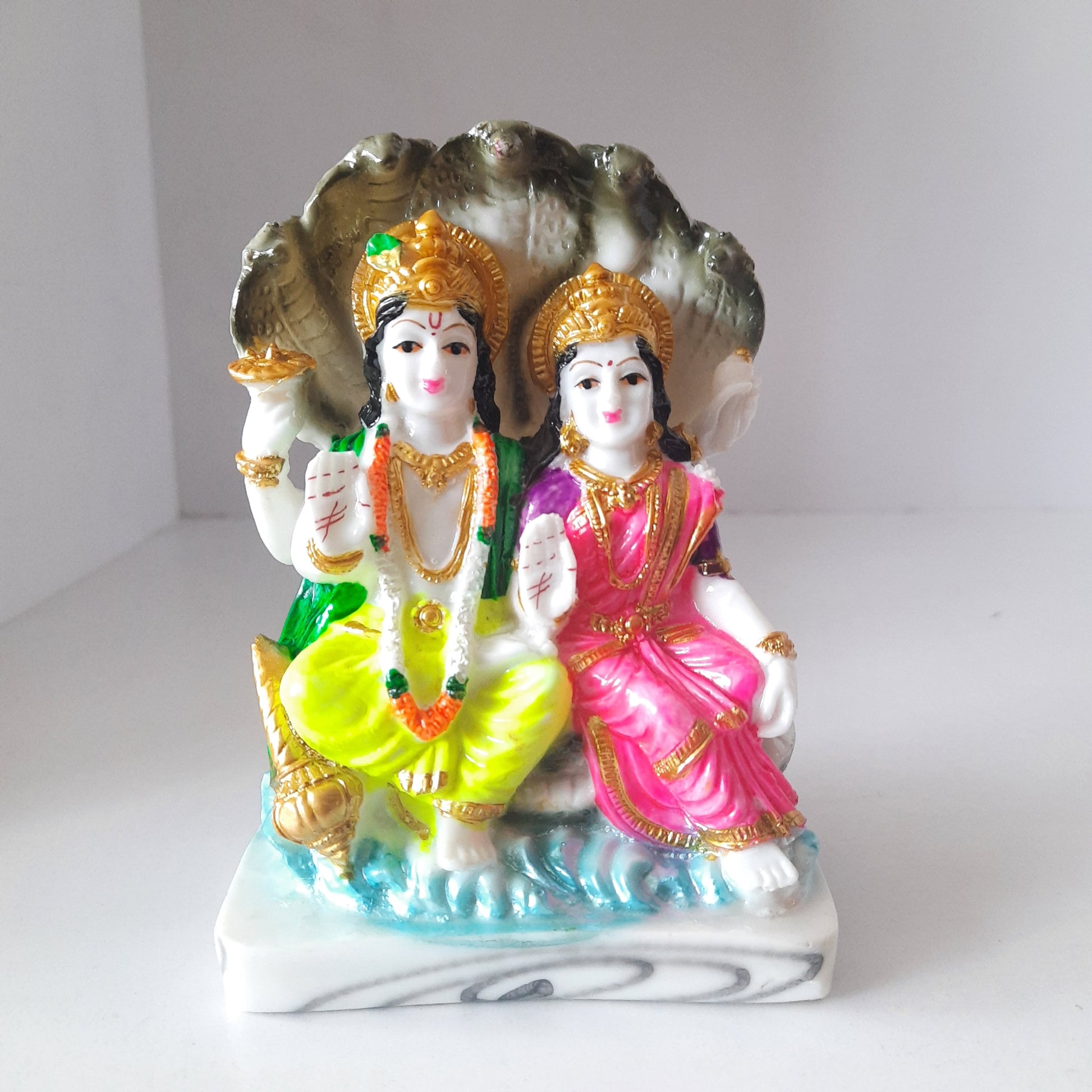 Vishnu Lakshmi devi idol