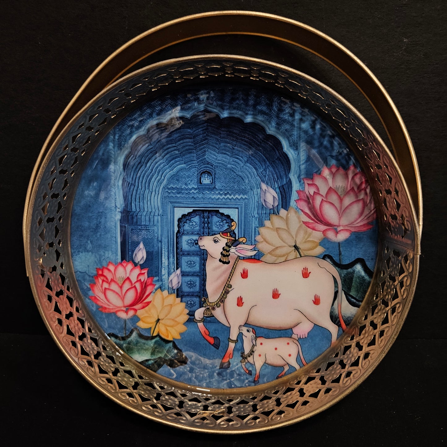 Round Metal Tray with handle Pichwai Art of Nandi Cow Pichwai Tray Best for Home Decor, Wedding Gift, Diwali Gift and Multiuse High Glossy Raisen Work