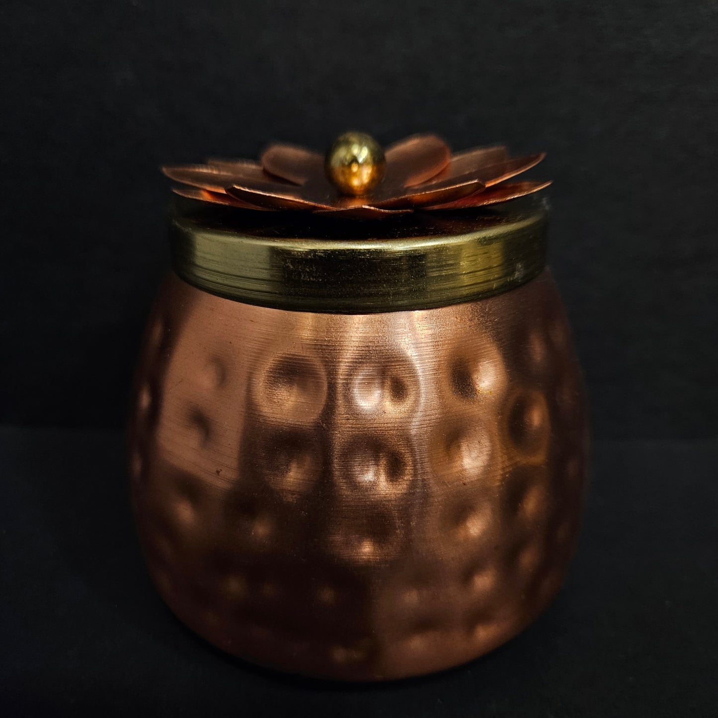 Hammered Gold Copper Plated Jar Copper Container for Dry Fruits Decorative Serving Bowl