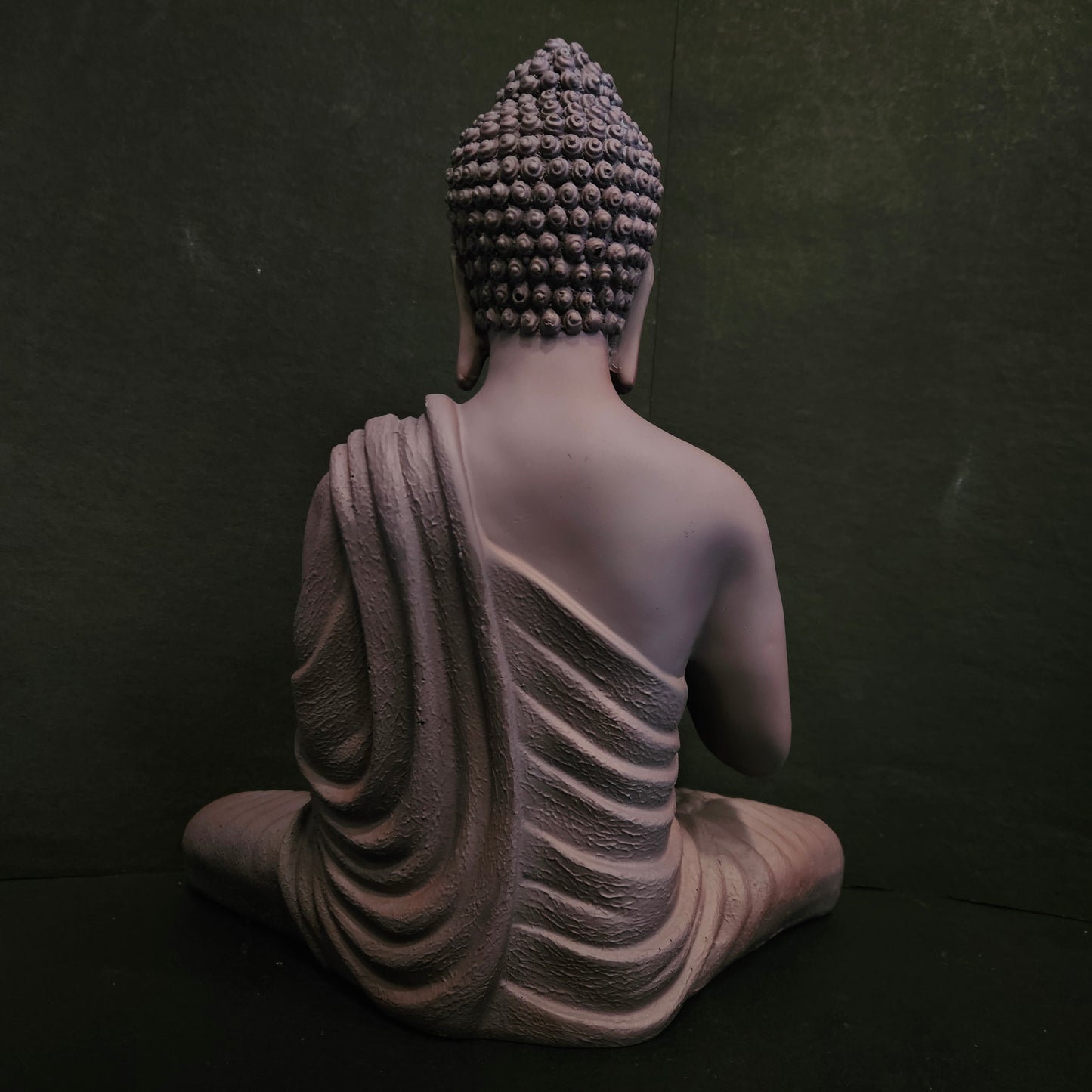 Symbol of Peace Meditating Antique Look Buddha Statue Showpiece Figurine to give elgent look to your home & Garden